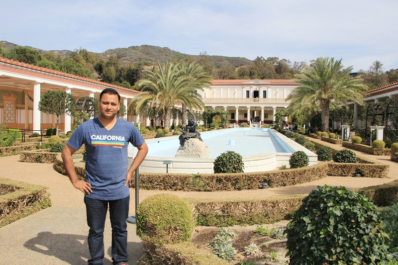 The Getty Villa museum, Los Angeles – the museum is huge, and even a day is not sufficient to visit the museum thoroughly. Free admission. 