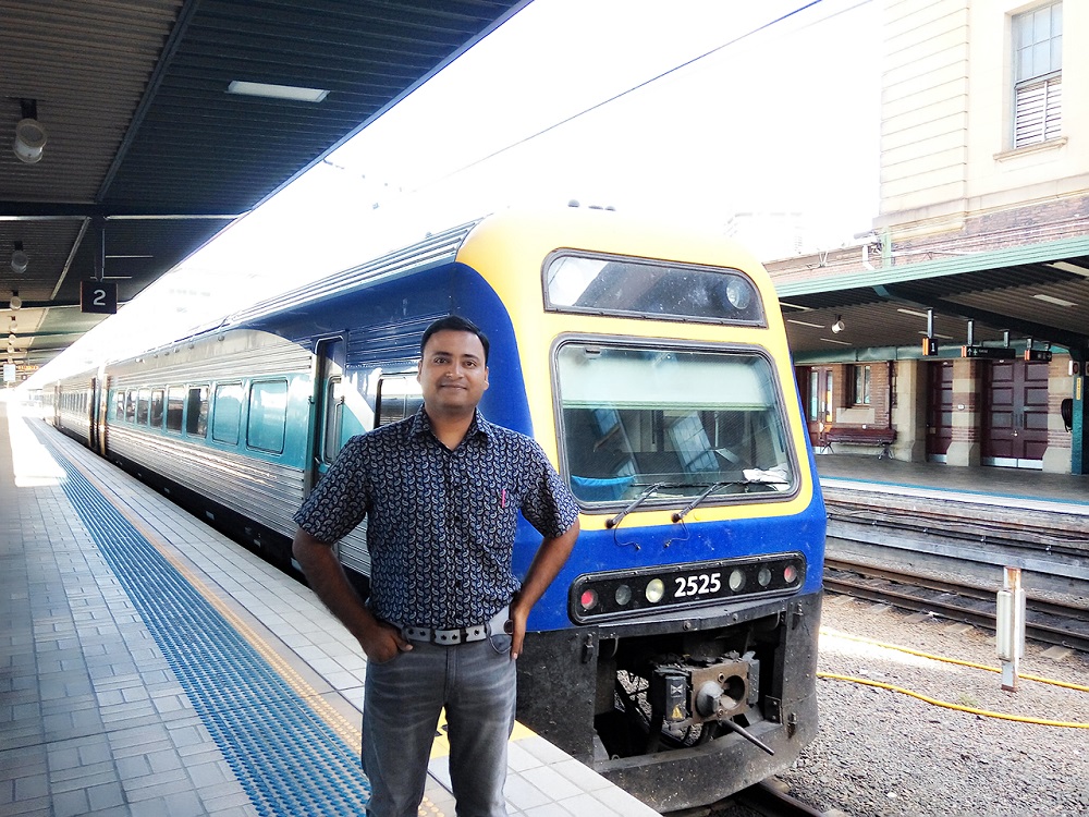 At the Sydney Central station – ready to fly to Canberra with NSW TrainLink. :)