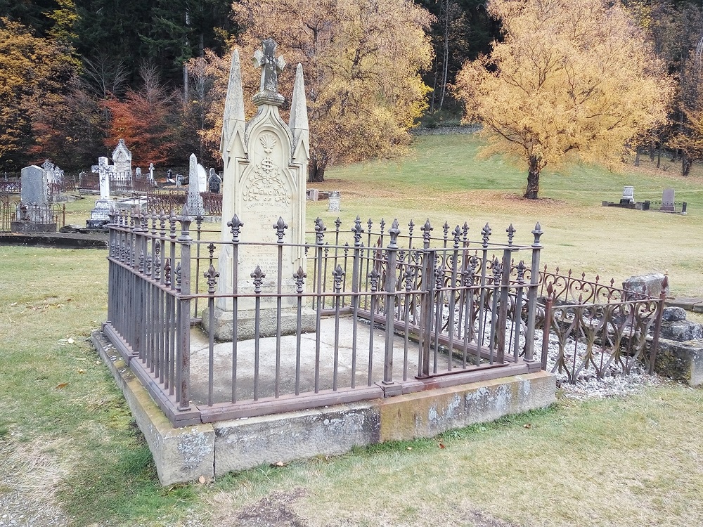Queenstown Cemetery.