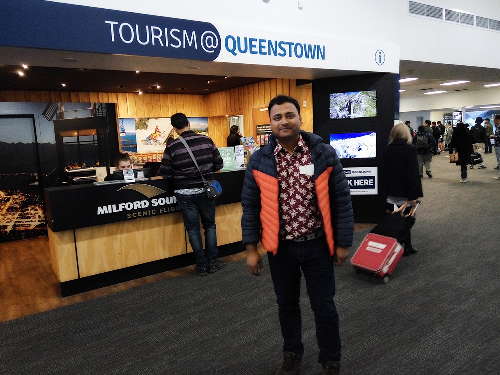 Just landed in Queenstown New Zealand – a scenic resort town. 