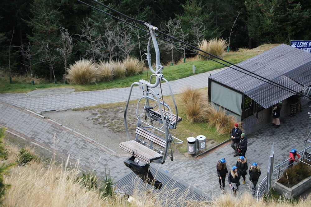 Ski Lift to the Skyline Luge Queenstown.