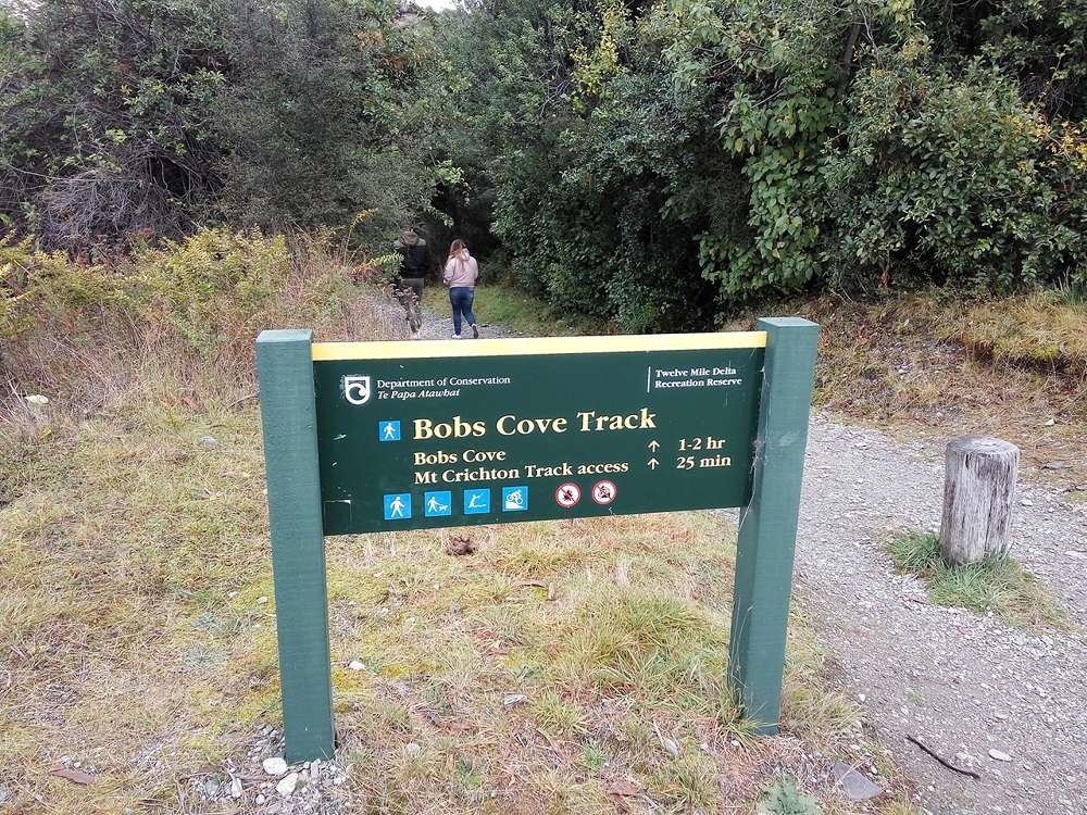 Bob's Cove Track & Nature Walk.
