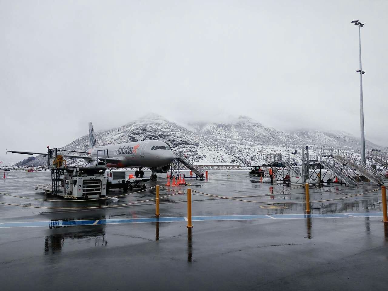 Jetstar Queenstown-Melbourne flight ready to take off!