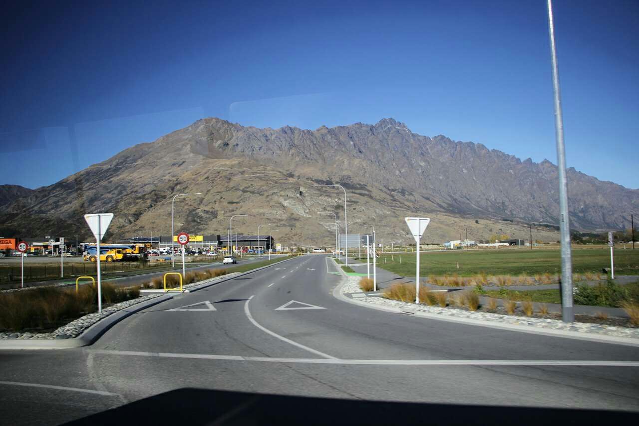 Queenstown to Arrowtown – Photo taken from a moving bus!