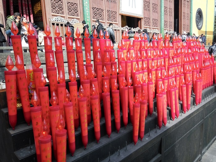The candle lighting and candle burning is an important cultural tradition in China.