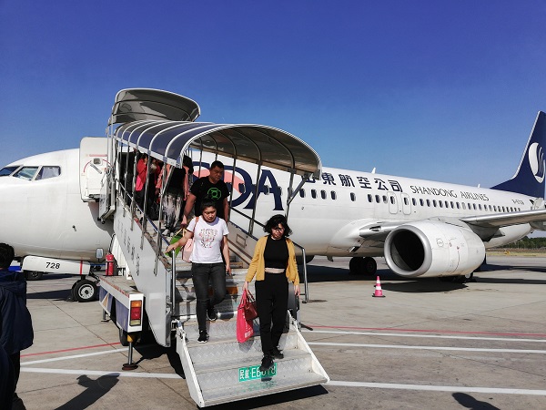 Shandong Airlines review – the flight SC 1191 just safely landed at the Harbin Airport.