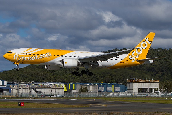 Scoot Airline flight landing at Gold Coast Airport. 