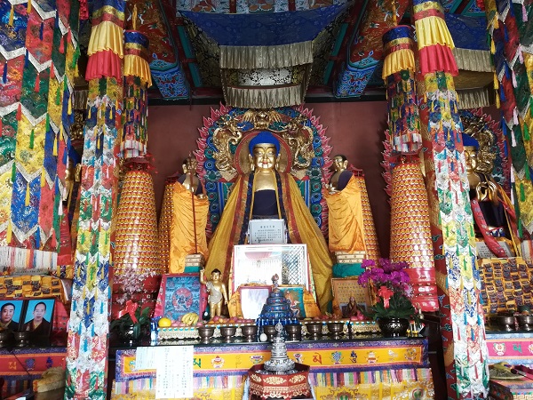 Huang temple.
