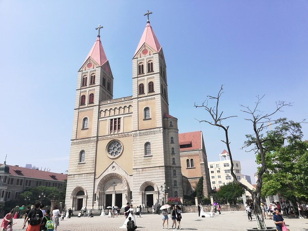 Catholic church, one of the top things to do in Qingdao.