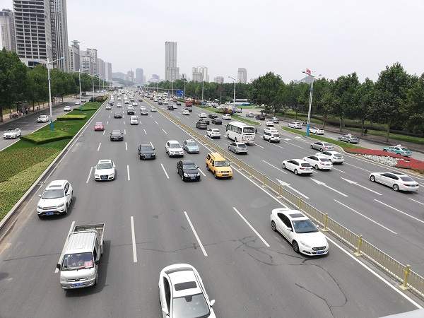 A Jinan road near Shandong Provincial Museum - China’s economic growth is felt everywhere. 