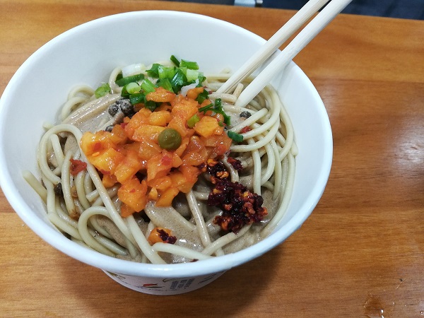 Hubei noodles with sauce, Jingzhou city. 