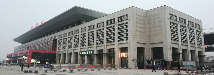 The Jingzhou Railway Station in the morning. 