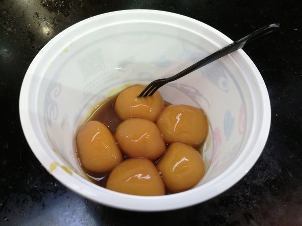 A famous Changsha dish – sweet balls.