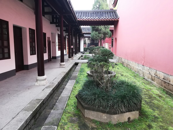 The Zhusheng Temple premise looked serene and tranquil.