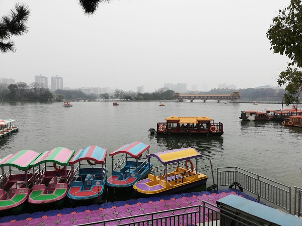Martyrs Park Lake – one of the top things to do in Changsha city.