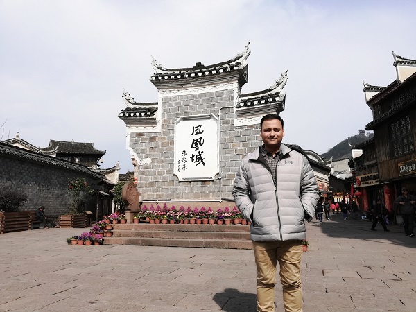 I was travelling to Fenghuang in March, 2019. 